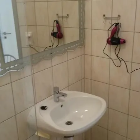 Szatmarhaz Apartment Szombathely