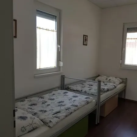 Apartament Szatmarhaz Szombathely