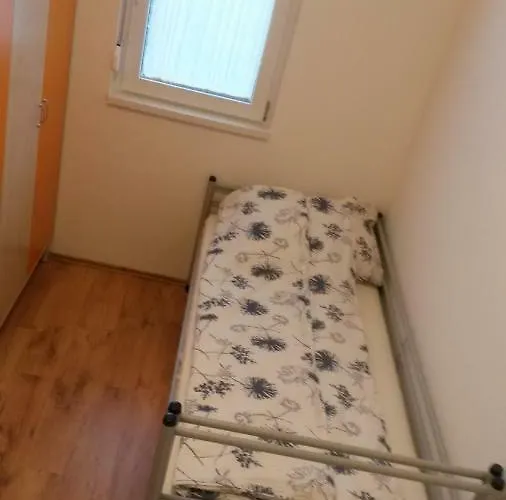 Szatmarhaz Апартаменты Сомбатхей