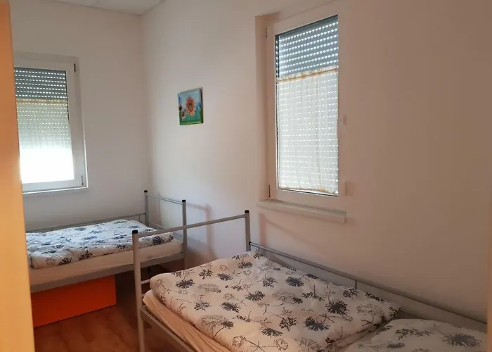 Szatmarhaz Апартаменты